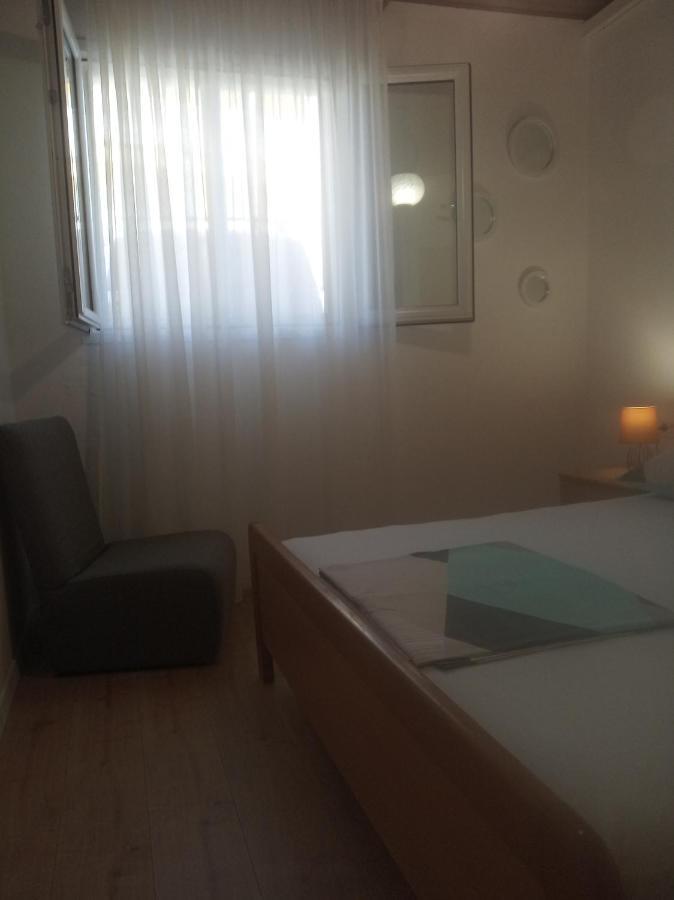 Apartman Mijic Трогір Екстер'єр фото