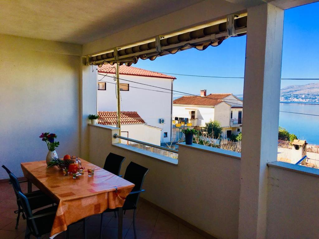 Apartman Mijic Трогір Екстер'єр фото