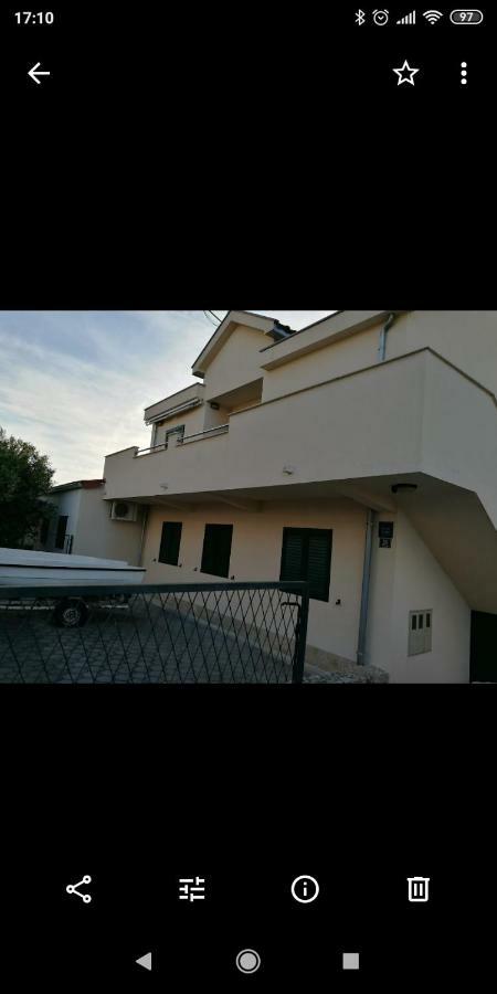 Apartman Mijic Трогір Екстер'єр фото